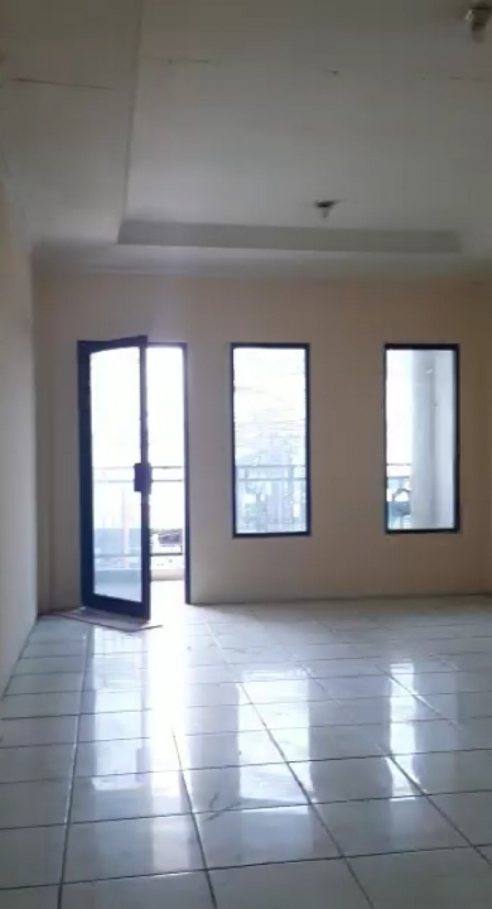 Ruko Disewakan di Jl. Akses UI Depok Jawa Barat